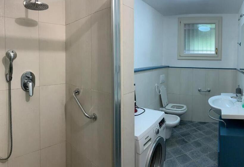 스탠다드 룸, R&b Dalla Licia