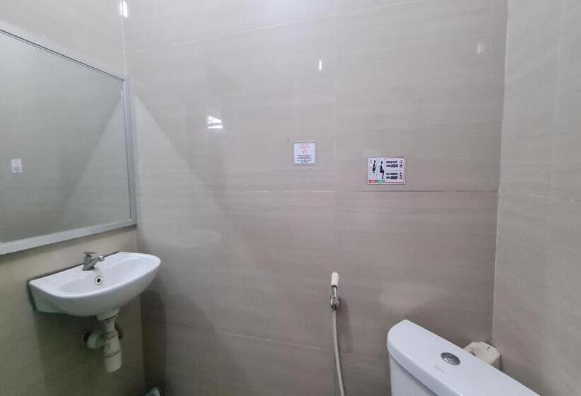 Номер Стандарт, Capital O 93250 Hotel Tirta Kencana 2 Baturaden