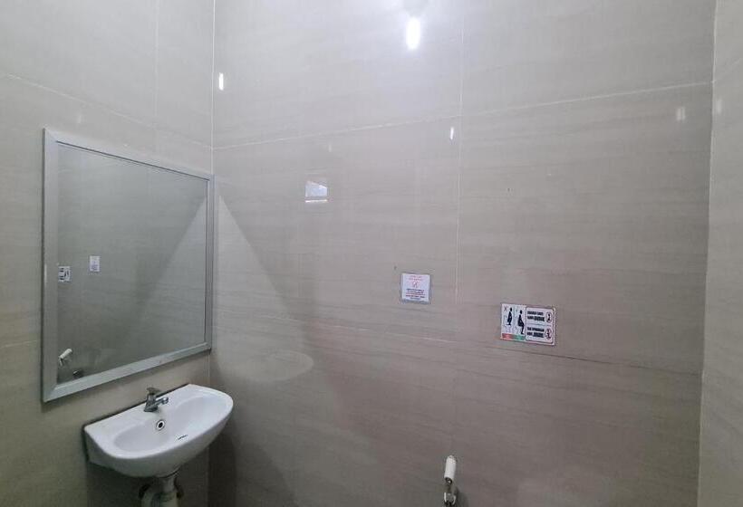 Номер Стандарт, Capital O 93250 Hotel Tirta Kencana 2 Baturaden