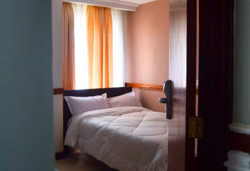 اتاق استاندارد, Conrad Hotel Kitengela