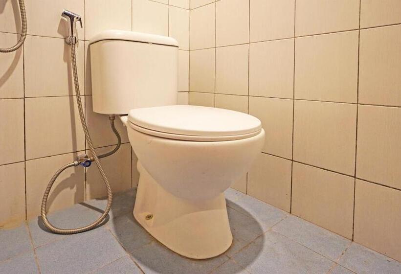 جناح ديلوكس, Lembah Mbalong Resort Mitra Reddoorz Near Exit Tol Singosari