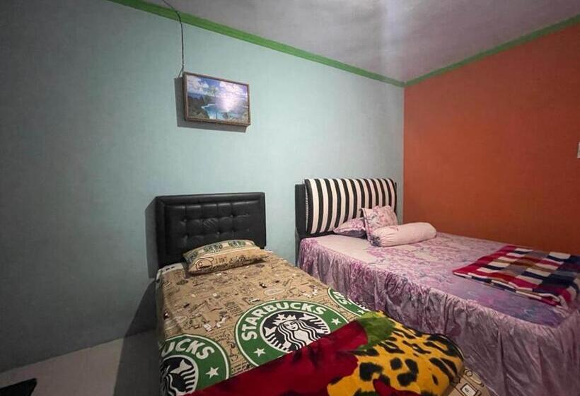 סוויטת סופריור, Oyo 93308 Lima Saudara Syariah