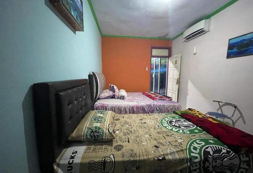 スーペリアースイート, Oyo 93308 Lima Saudara Syariah