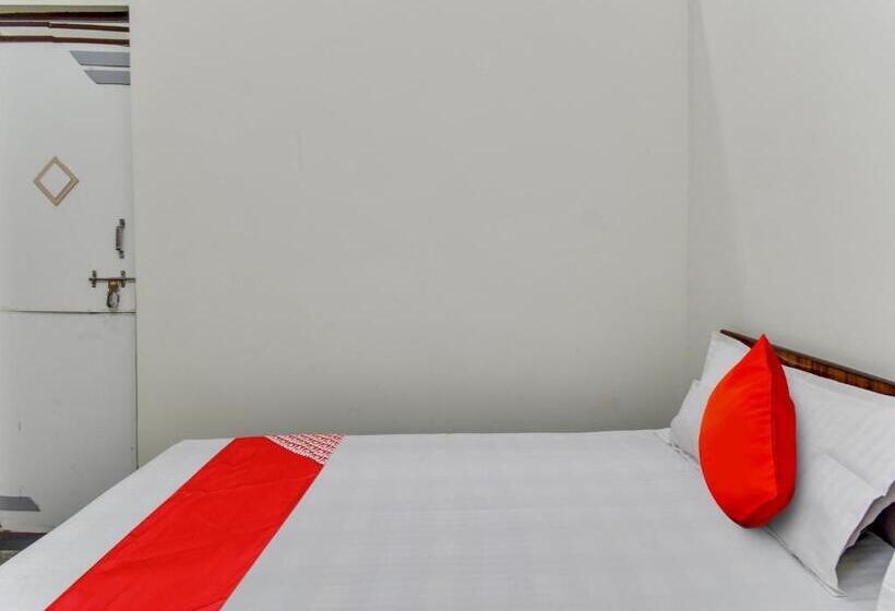 Трехместный Номер Классика, Oyo Star Light