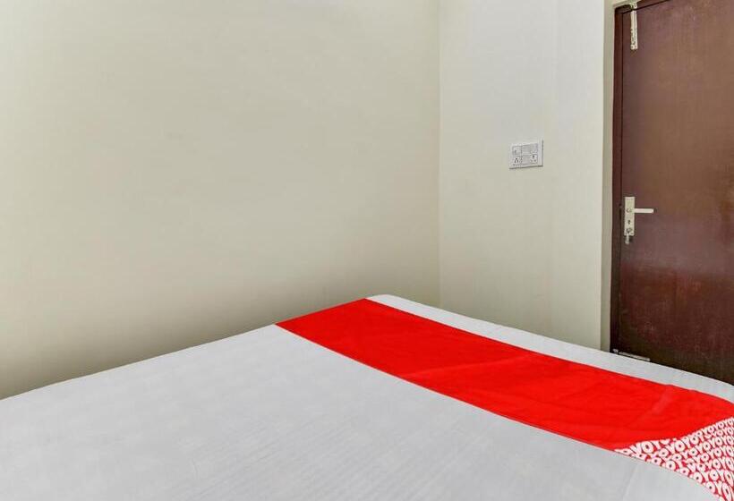 Трехместный Номер Классика, Oyo Star Light