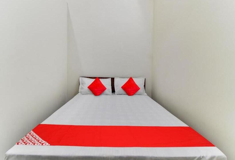 Трехместный Номер Классика, Oyo Star Light