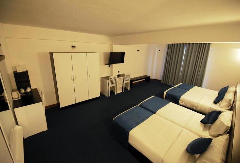 디럭스 4인 룸, Single Tree Mount