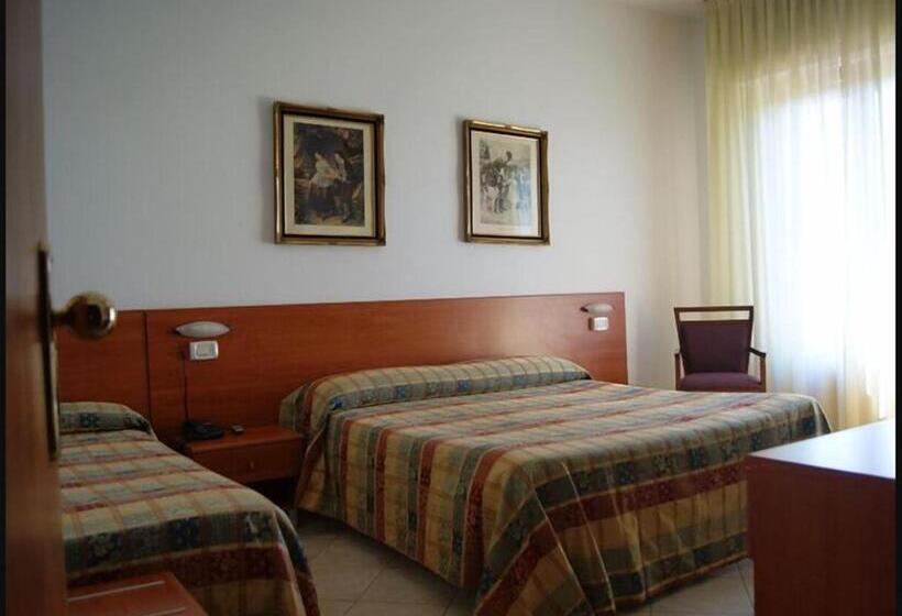 غرفة قياسية, Vico Alto Siena