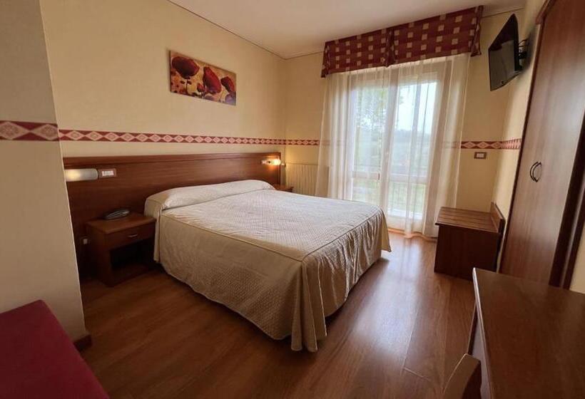 غرفة قياسية, Vico Alto Siena