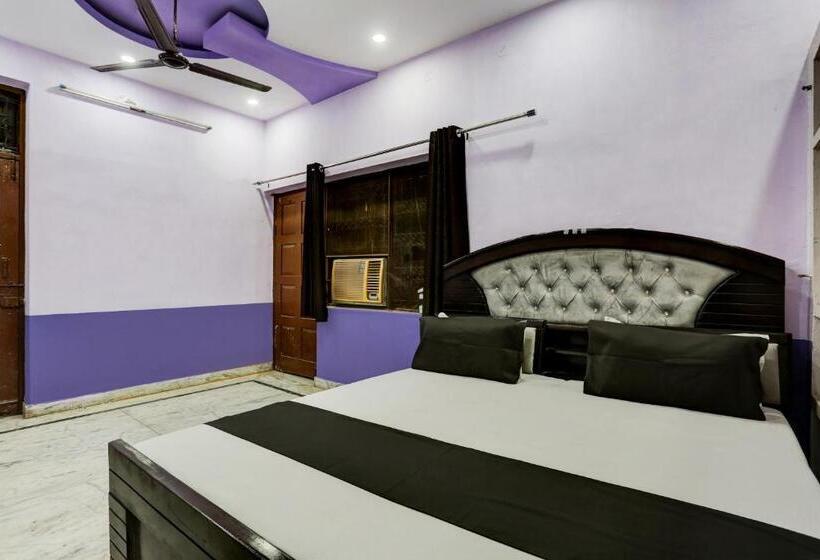 اتاق کلاسیک سه تخته, Oyo Flagship Mamta Hotel And Marriage Lawn