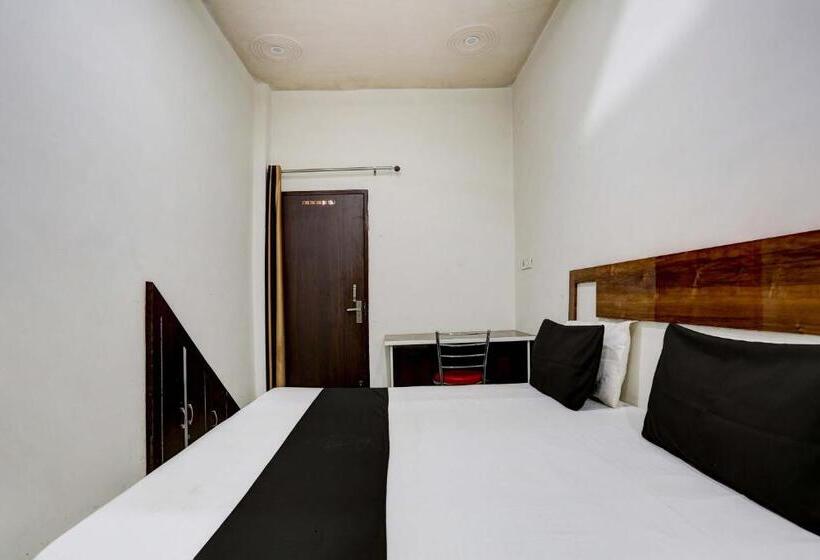 トリプルクラシックルーム, Oyo Hotel Heritage