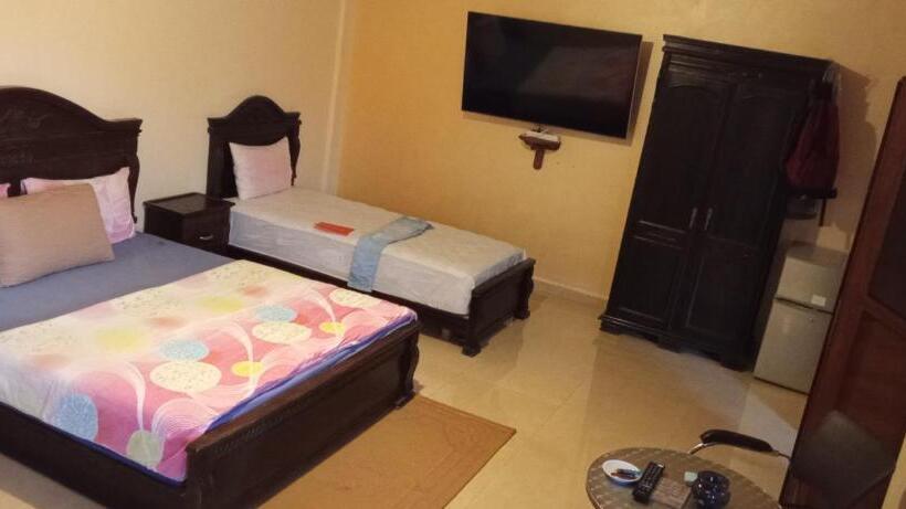 스탠다드 트리플 룸, Auberge Ariiha