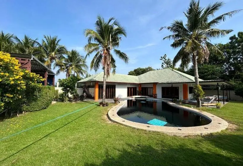 テラス付きスタンダードルーム, Hua Hin Oasis
