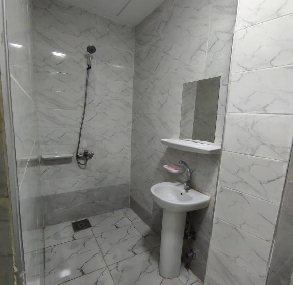 اتاق لوکس یک تخته, Revento