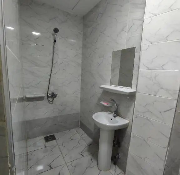 اتاق لوکس یک تخته, Revento