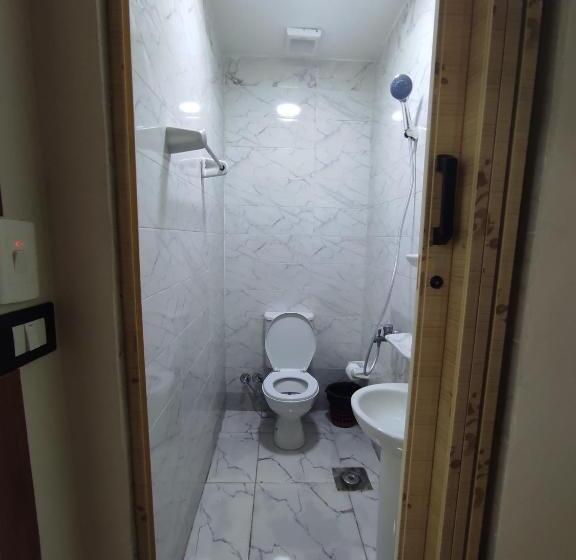 اتاق لوکس یک تخته, Revento
