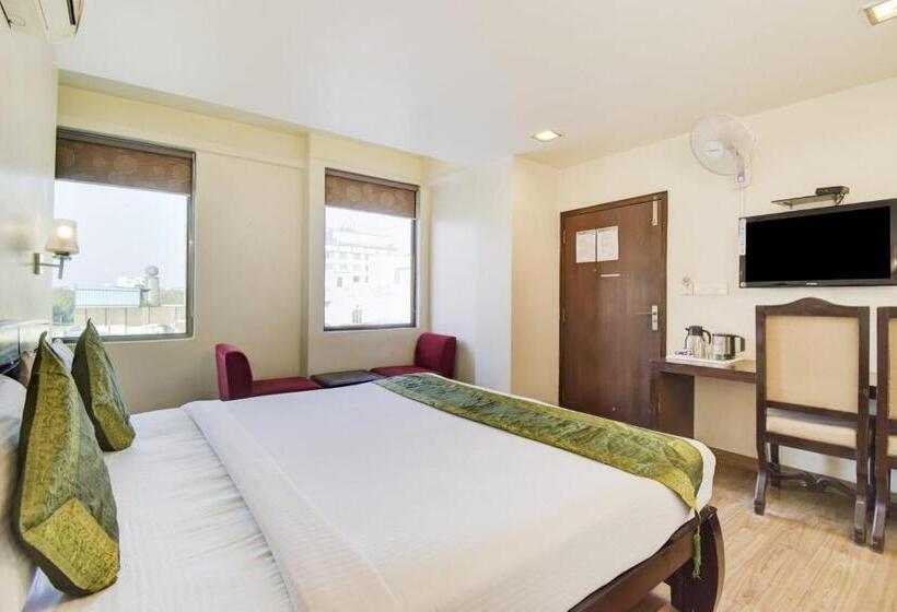 اتاق استاندارد, Sahibs Corporate Inn   Family & Corporate