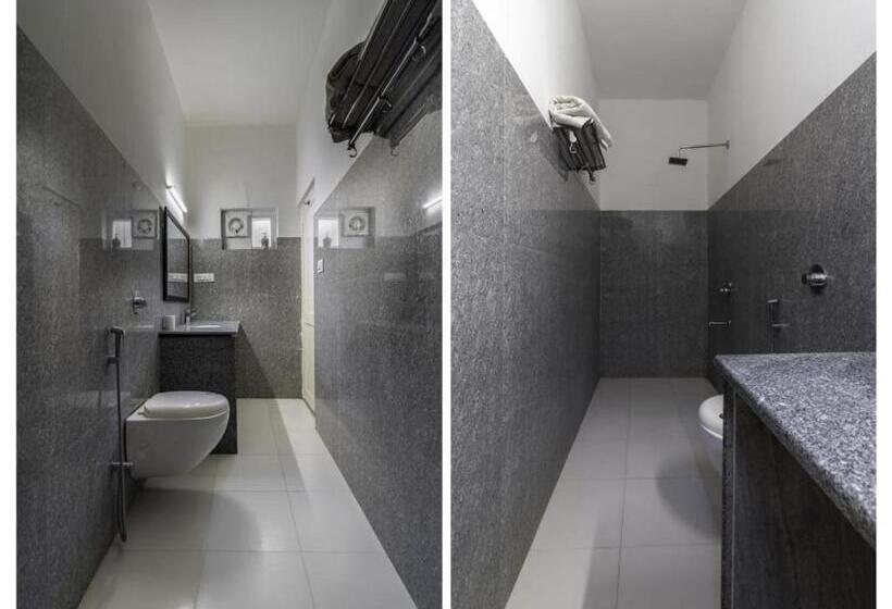 اتاق استاندارد, The People Hostel