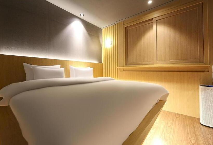 חדר סטנדרט, Feel Green