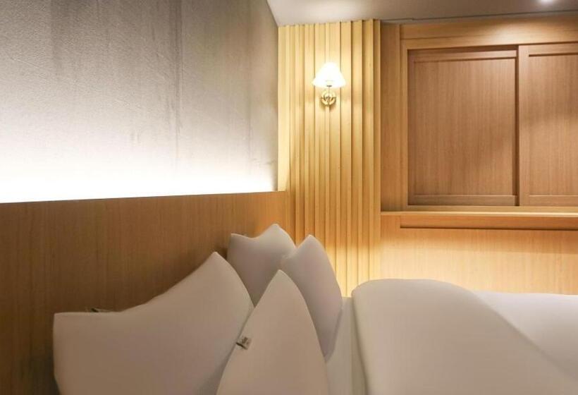 חדר דלוקס, Feel Green