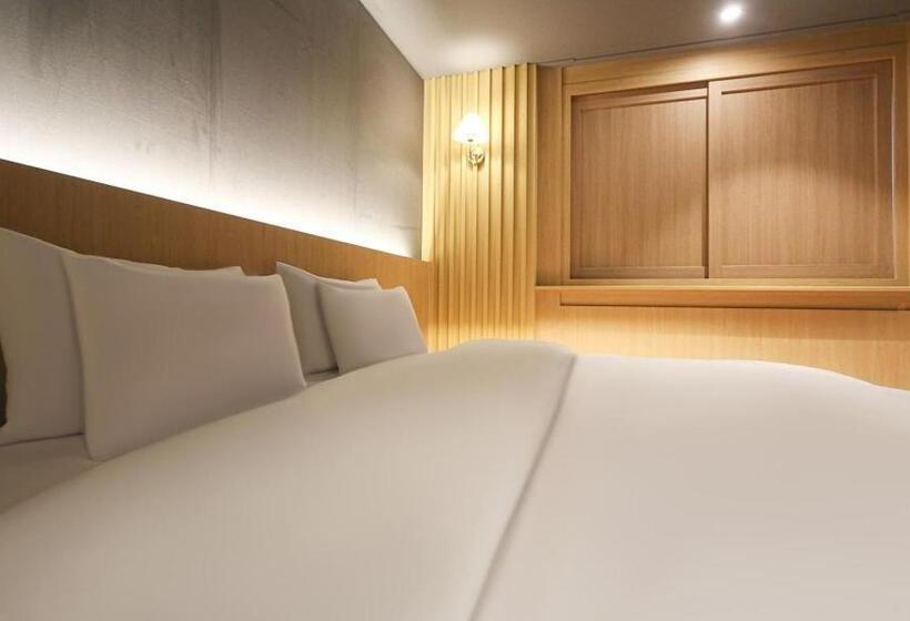 חדר דלוקס, Feel Green