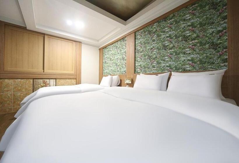 סוויטה, Feel Green