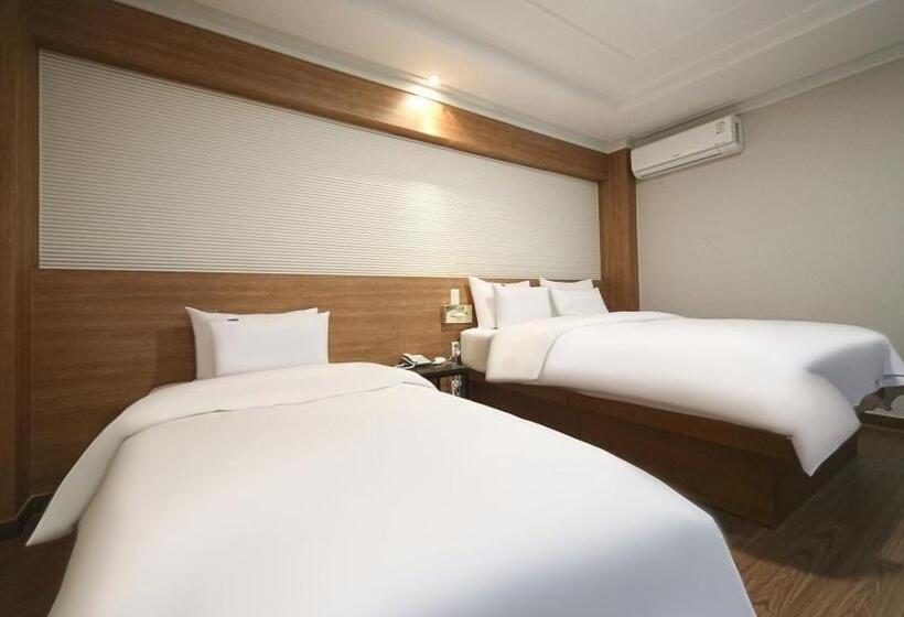 חדר דלוקס, Feel Green