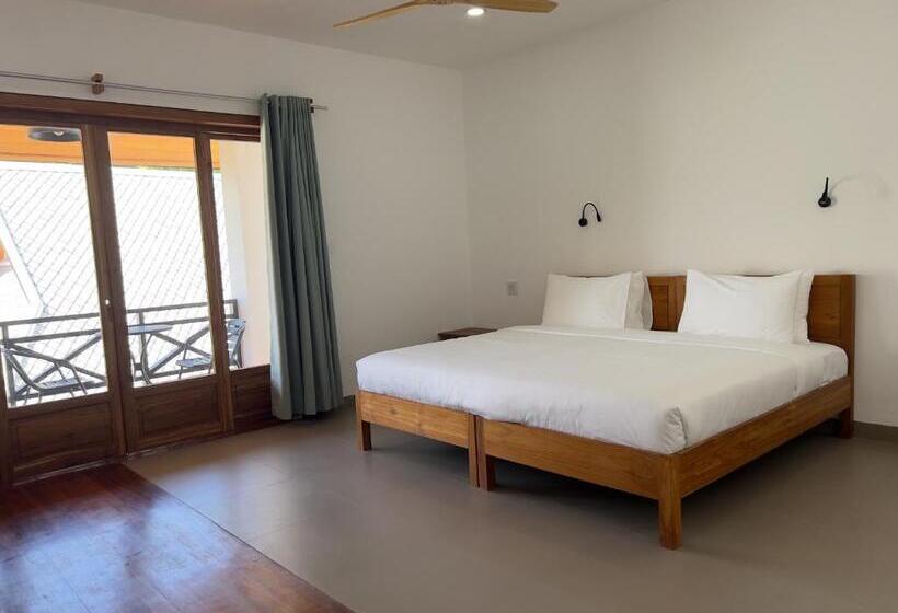 스탠다드 발코니 룸, Madilao