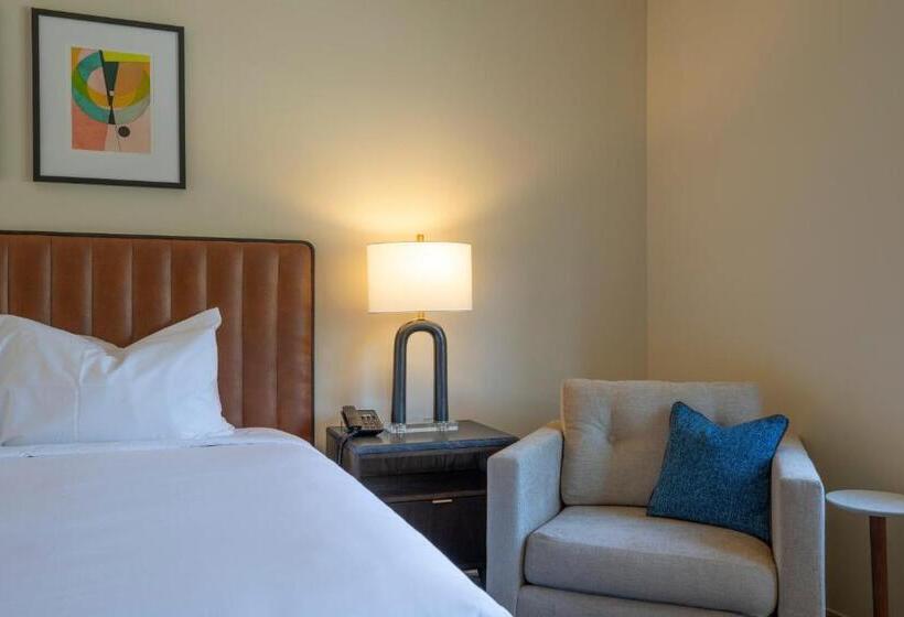 Номер Deluxe Кровать Кинг, The Holbrook