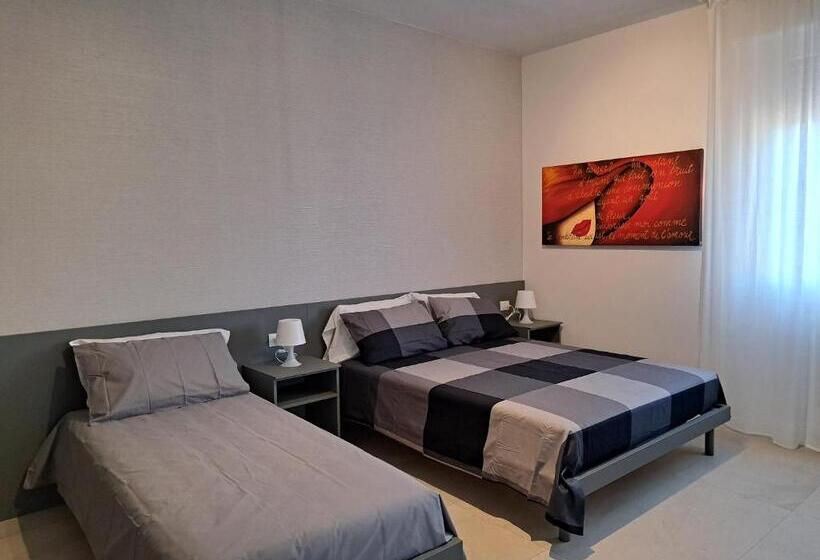 اتاق لوکس سه تخته, Bolognamania Rooms Saffi