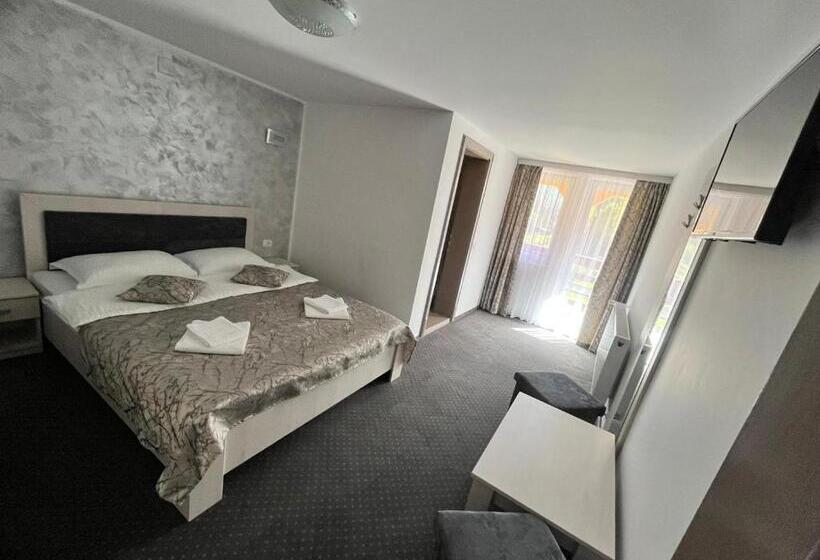 Standardrum King Size Säng, Matei Moieciu De Sus