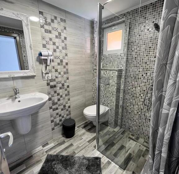 Standardrum King Size Säng, Matei Moieciu De Sus