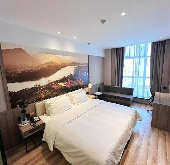 Номер Superior Вид на Реку, Atour Hotel Ningbo Laowaitan