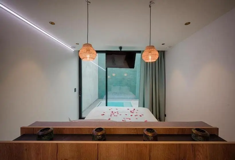 اتاق استاندارد با چشمانداز استخر, Agora Tournai Wellness Suites 3 Appartements Touristiques Sur La Grand Place