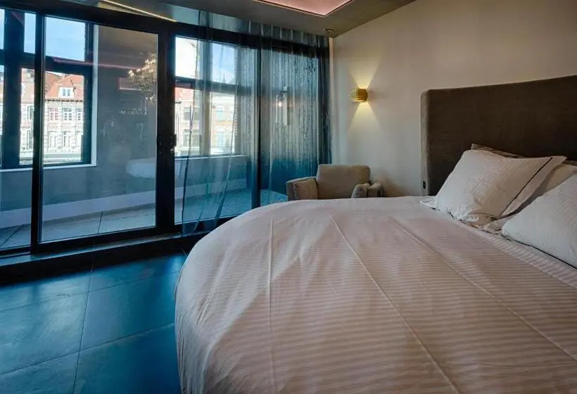 اتاق استاندارد با تخت بزرگ, Agora Tournai Wellness Suites 3 Appartements Touristiques Sur La Grand Place