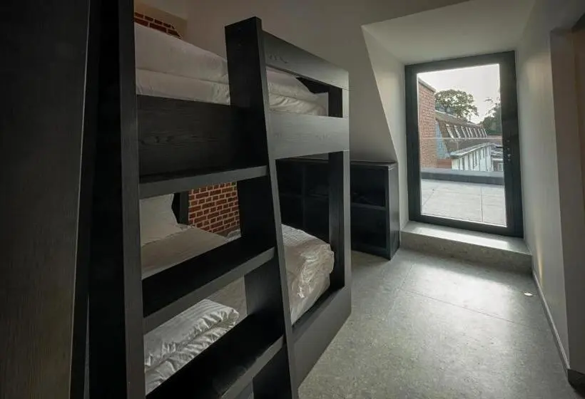 اتاق خانوادگی, Agora Tournai Wellness Suites 3 Appartements Touristiques Sur La Grand Place