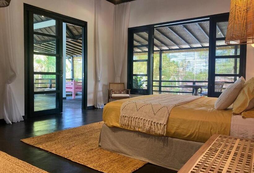 جناح سرير كينج, Villa Rawarawa