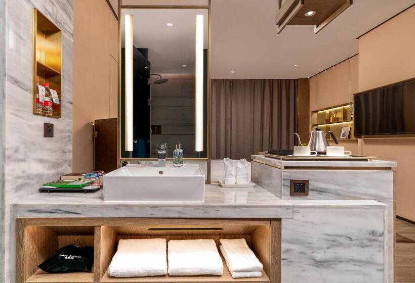 Номер Superior, Echarm Plus Hotel   Foshan Smart New City Zhangcha Metro Station Branch