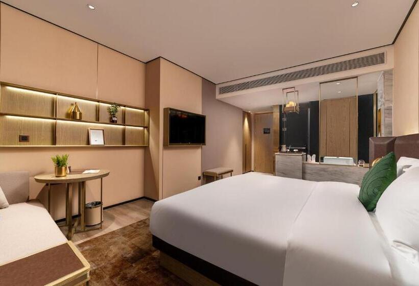 Номер Superior, Echarm Plus Hotel   Foshan Smart New City Zhangcha Metro Station Branch