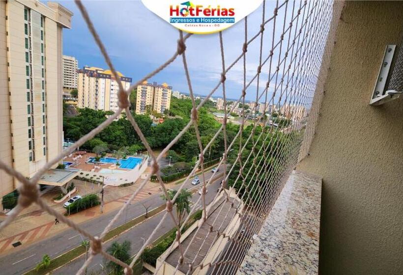 سوییت خانوادگی, Golden Dolphin Grandhotel   Com Roupas De Cama E Banho   Piscinas 24h, Próx Ao Water Park, Hotel Pri