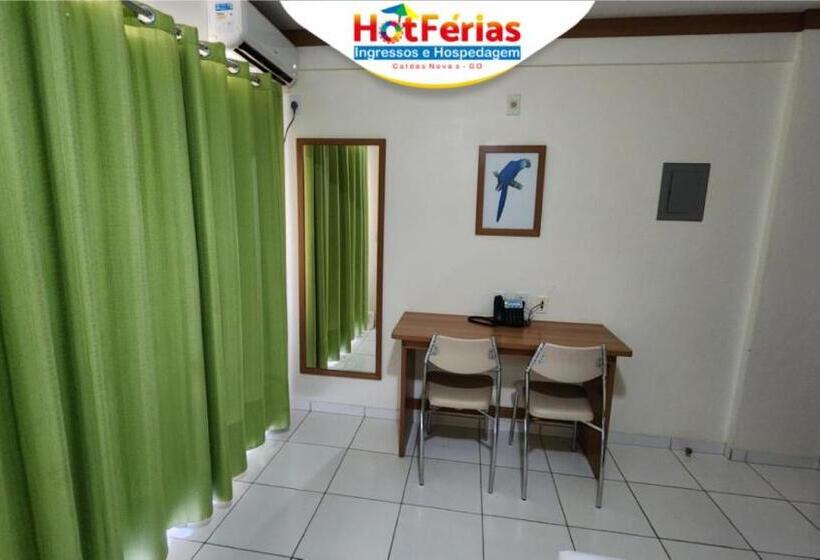 سوییت خانوادگی, Golden Dolphin Grandhotel   Com Roupas De Cama E Banho   Piscinas 24h, Próx Ao Water Park, Hotel Pri