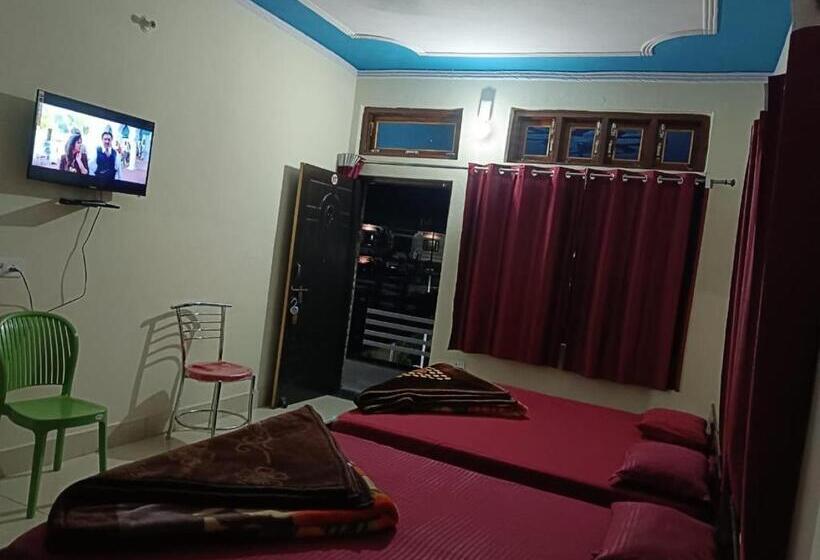 חדר סטנדרט לשלושה, Always Welcome, Matli