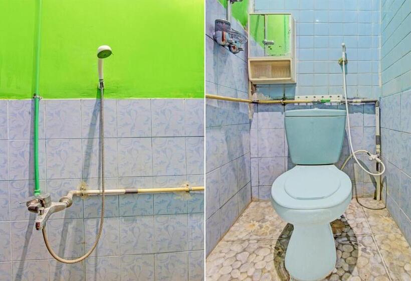 Номер Deluxe, Oyo 93209 Guest House Cemara 3