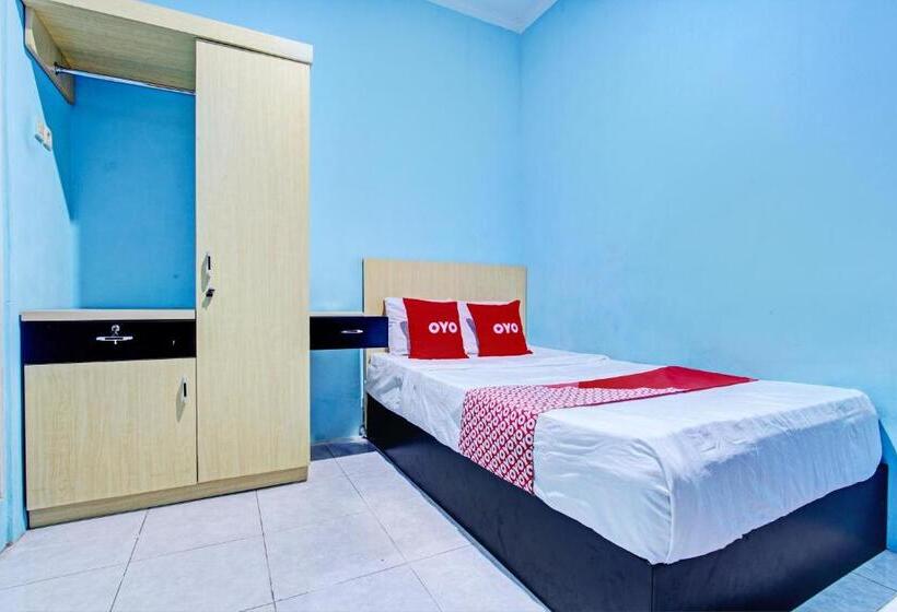 Номер Deluxe, Oyo 93209 Guest House Cemara 3