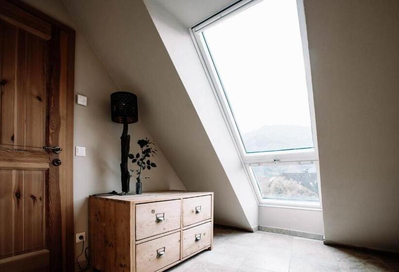 带1个卧室的公寓, Steinthron