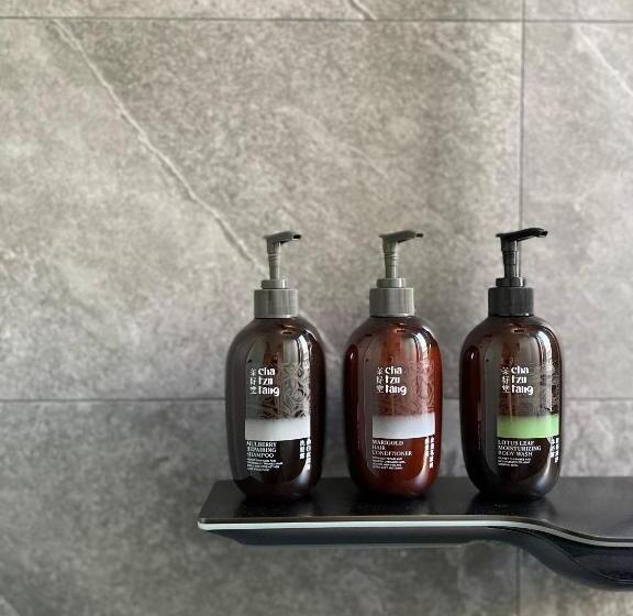 اتاق سوپریور, The Blue By Just Inn