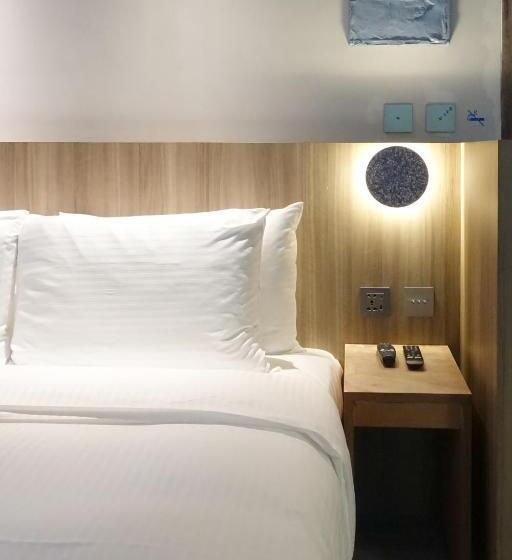 اتاق استاندارد, The Blue By Just Inn