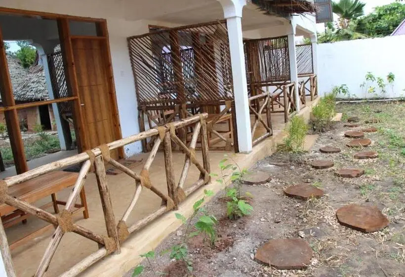 اتاق لوکس, Zanzigo
