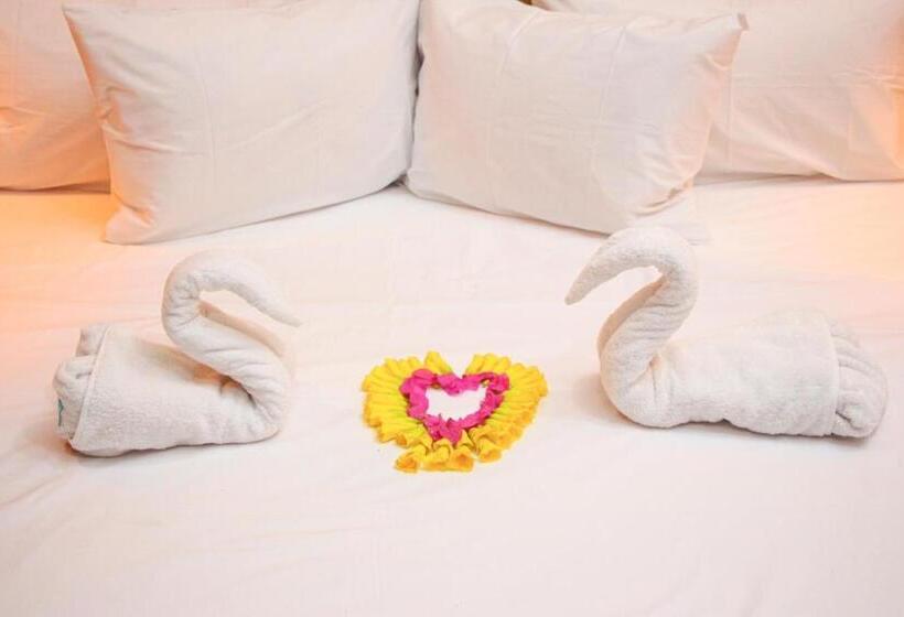 キングサイズベッドのスタンダードルーム, Zanzigo