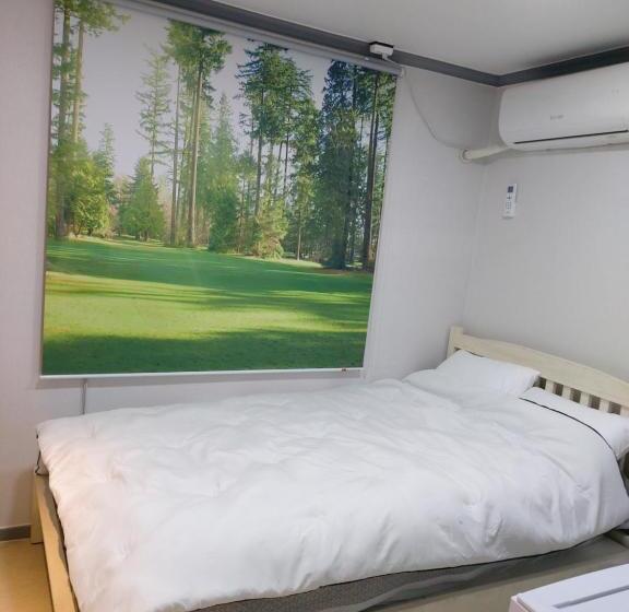 اتاق استاندارد, Ara Guesthouse